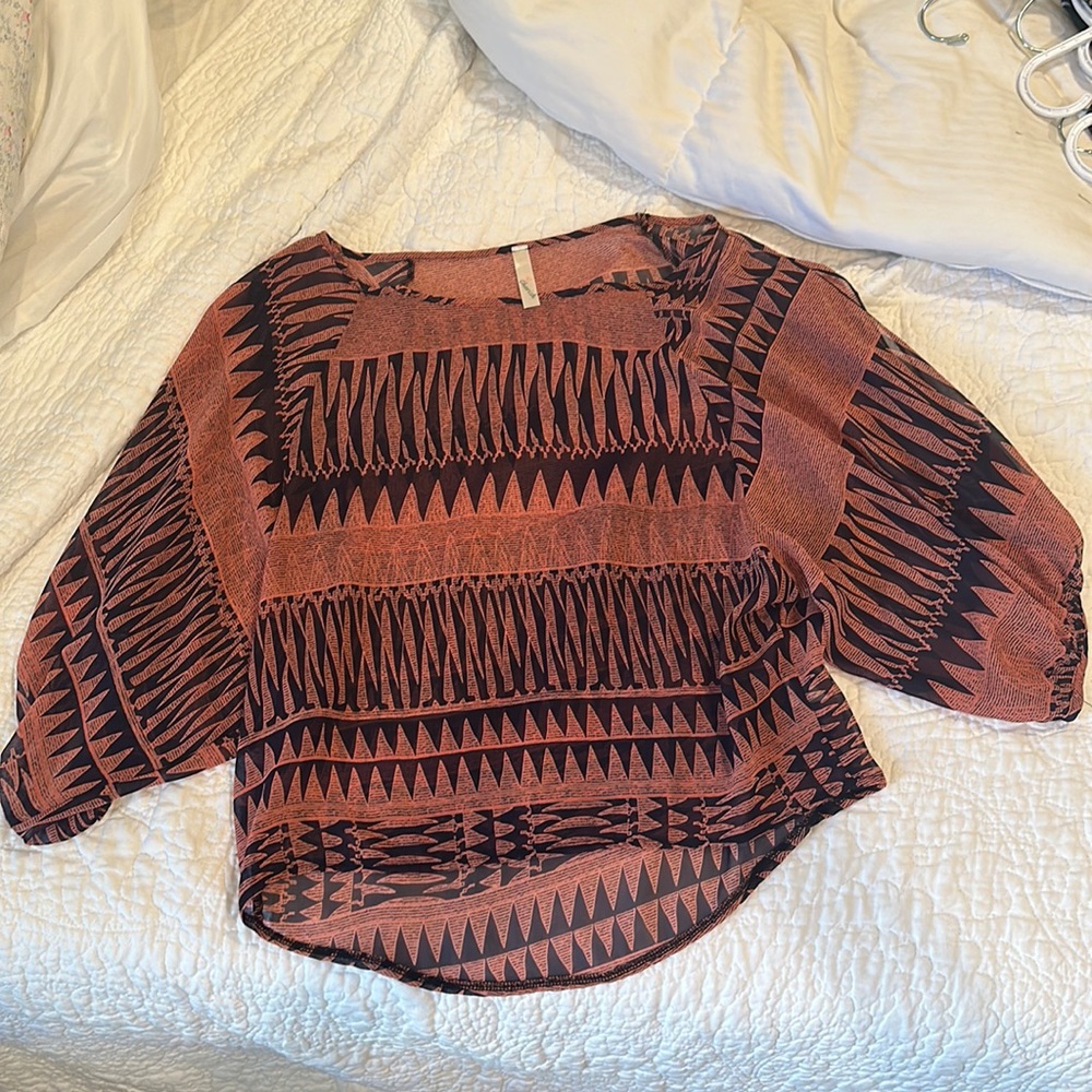 Women’s blouse